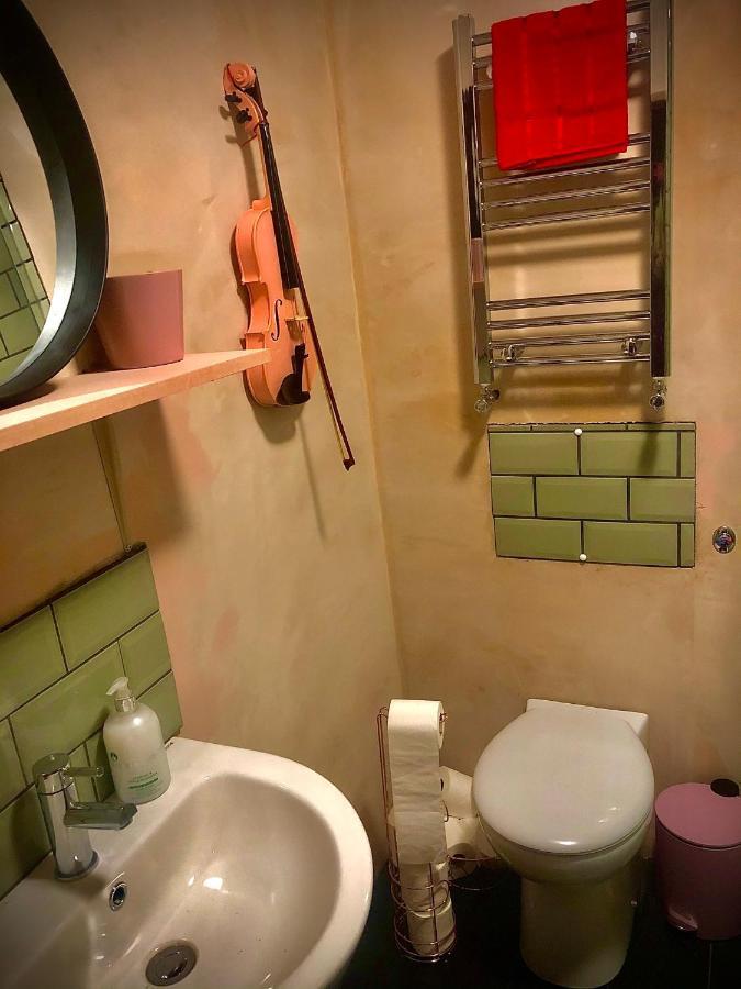 Orient House Apartment Ексетър Екстериор снимка